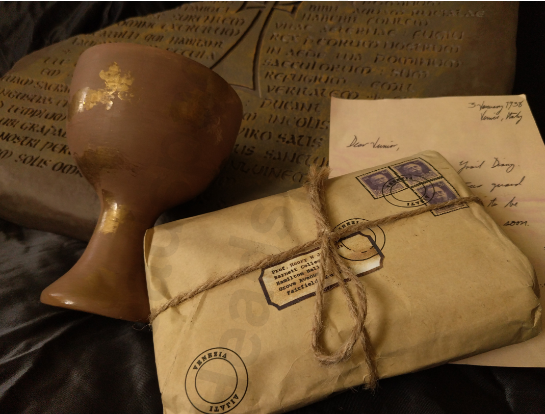 Indiana Jones Grail Diary AND Holy Grail - Realistic Artist Made