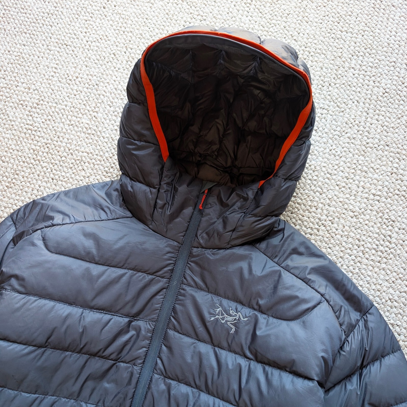 Arc'teryx Cerium LT piumino con cappuccio blu navy uomo XL #ARC402