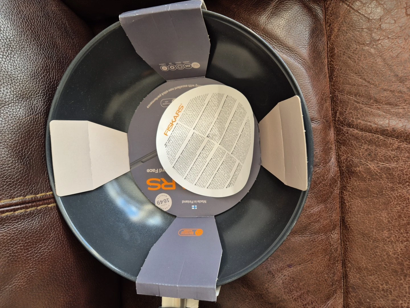 Fiskars wok pan, Hard Face, diameter 28 cm, capacity: 4.5 litres
Opens in a new window or tab