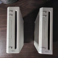 2 Nintendo Wii Consoles RVL-001 (USA)