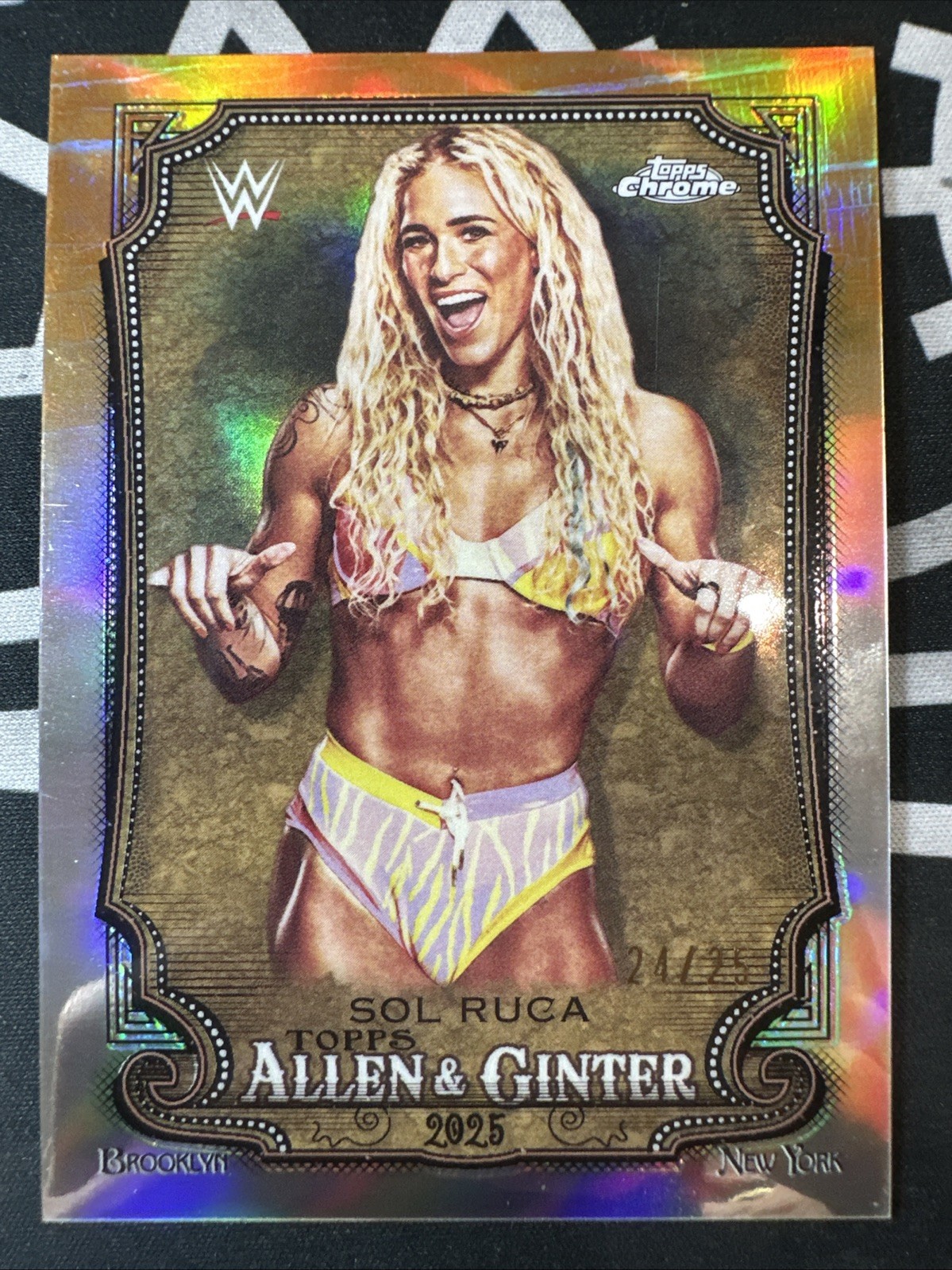 2025 Topps Chrome WWE Allen & Ginter Sol Ruca Orange 24/25