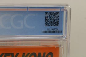 Donkey Kong Classics Nintendo NES sellado de f&aacute;brica clasificaci&oacute;n CGC 9,4 A+