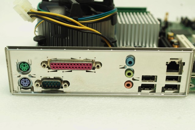 intel desktop board e210882 manual intel desktop board e210882 manual