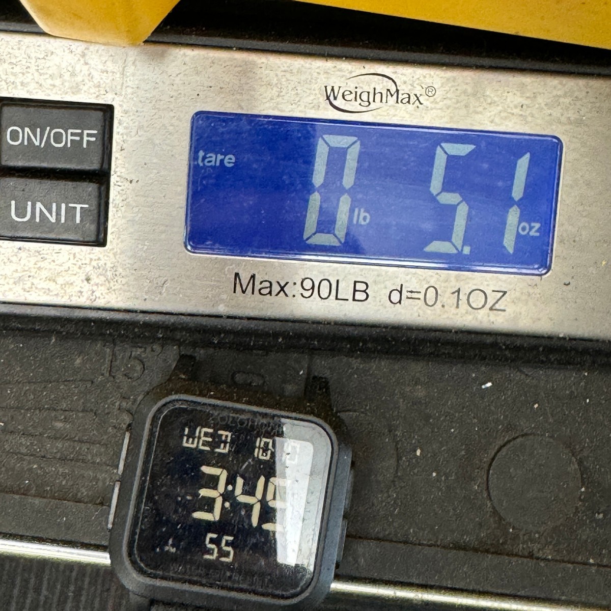 933163_6