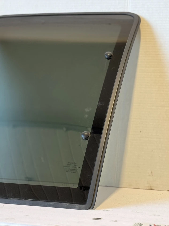 GMC/CHEVY C/K 1500 2500 3500 1988-1999 ventana de ventilación lateral de paso cabina extendida Foto 3 de 4