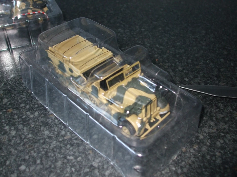 SPECIAL EDITION OF FAMO(SD.KFZ.9)+TANK TRAILER - Image 4 of 4