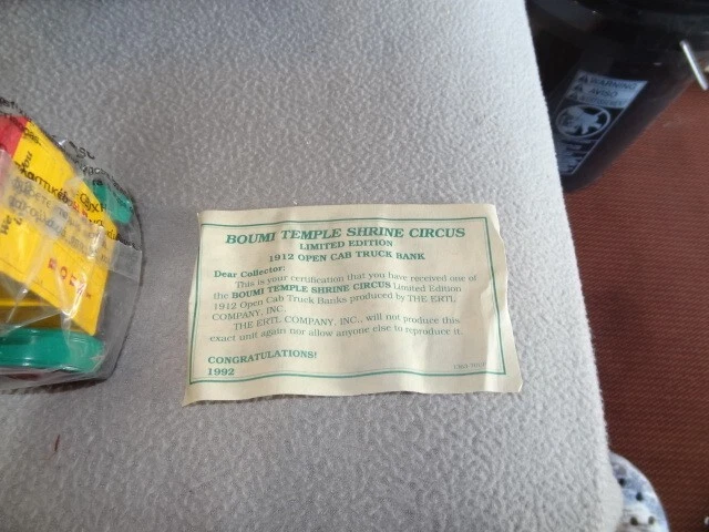 ERTL 1912 OPEN CAB TRUCK BANK - LOGO Boumi Temple - Bank with Key SHRINE - Image 3 of 4