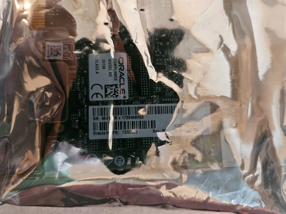 SUN Oracle 7332903 LSI MegaRAID 9361-16i 16-PORT 12GB SAS PCIE RAID CONTROLLER - Image 2 of 2