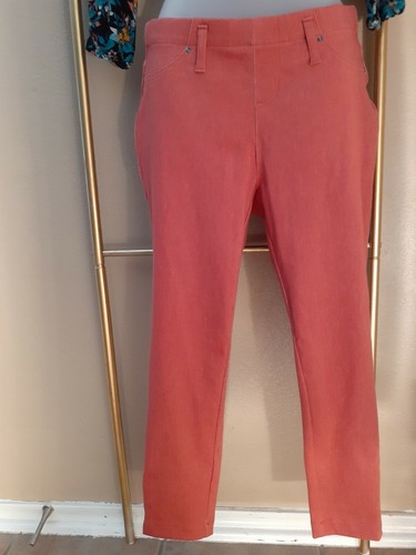 Time and Tru Women's Coral Bisque 