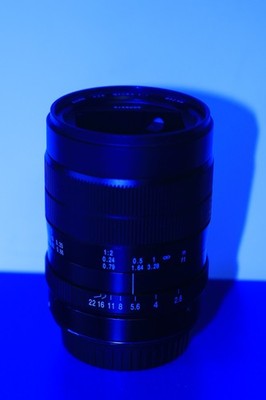 Loawa F2.8 MACRO 2:1 60mm, EF mount