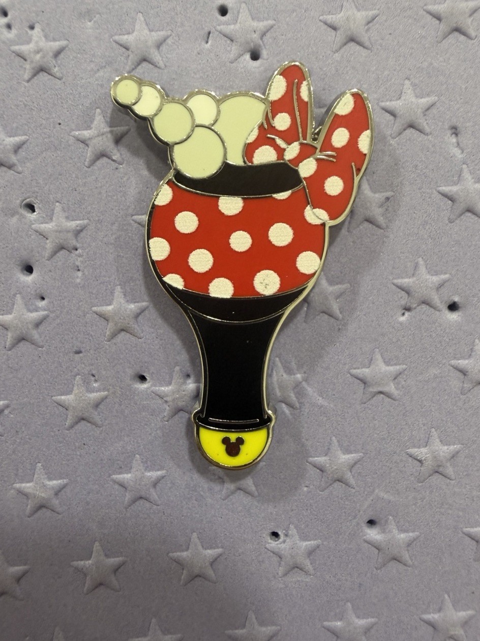 Wave B 2025 Hidden Mickey Walt Disney World Minnie Mouse Bubble Wand Pin