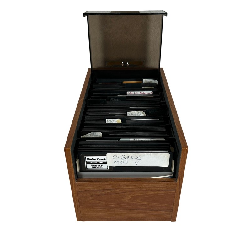 Lot of 60 5.25 Floppy Disks TRS-80 CP/M TRSDOS w/ Vintage Computermate Wood Case