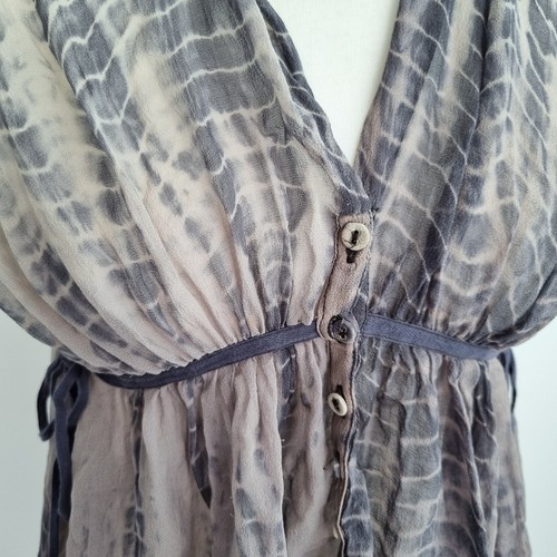 AllSaints Top 100% Silk Floaty Grey Blouse Porisian Kaftan Animal Print Tunic 10 - Picture 3 of 10