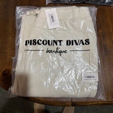 Discount Divas Women’s Large Sweatpants Bone Color New Size large