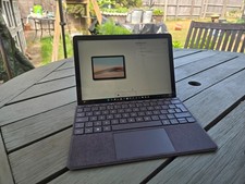 Surface Go 2 Pentium 4425Y, 128GB SSD, 8GB, Keyboard Cover Bundle.