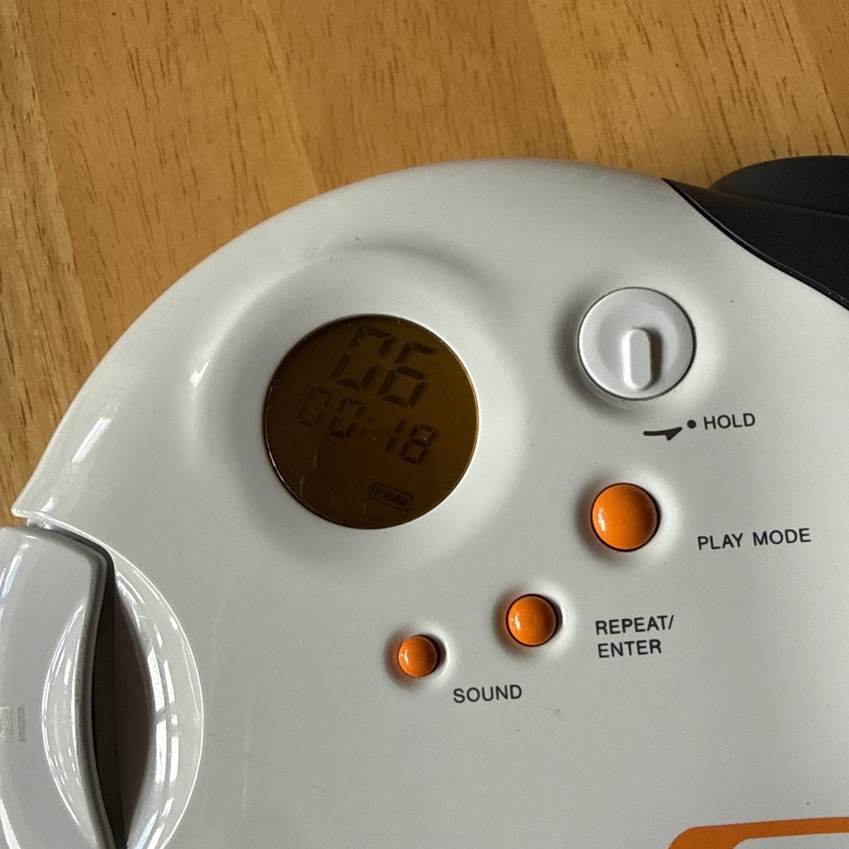 Sony Walkman D-SJ301 CD-R/RW Portable CD Player S2-G Protection