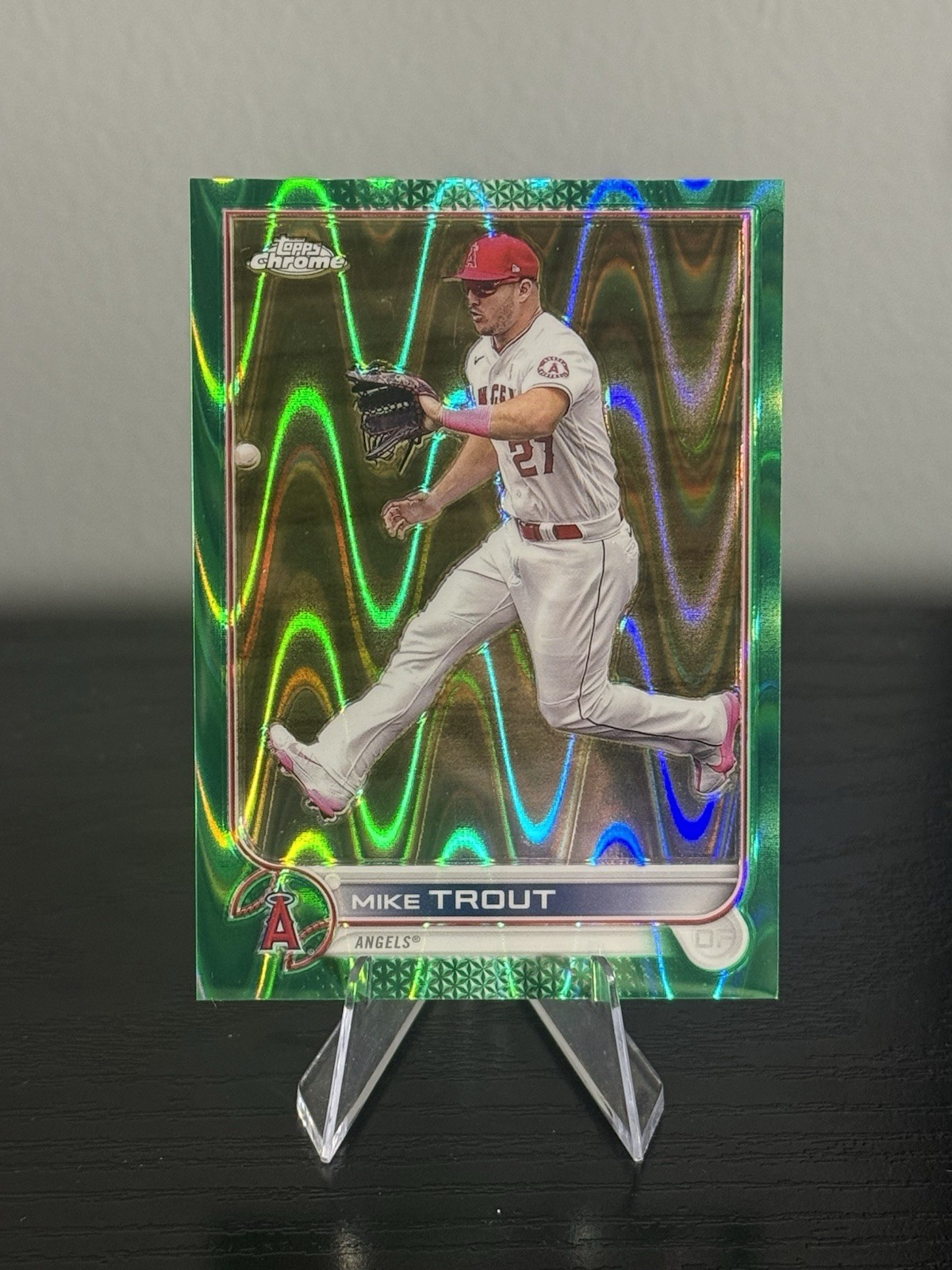 2022 Topps Chrome Sonic Green RayWave Refractor /99 Mike Trout #200 - Angels