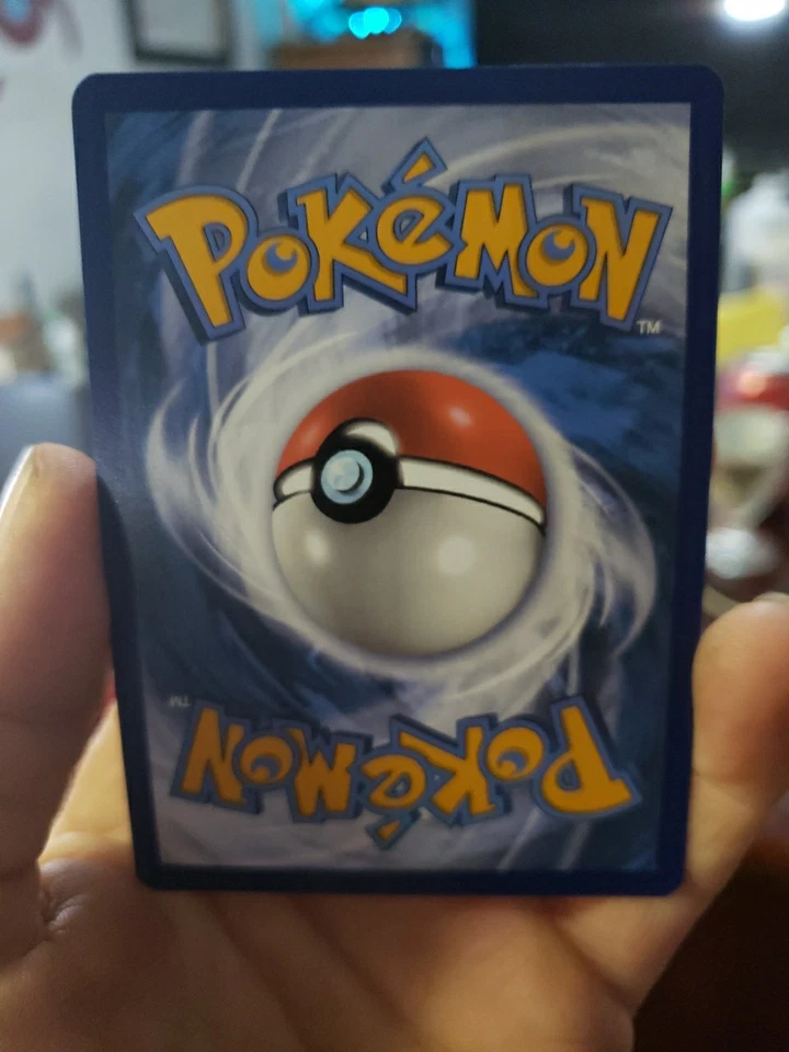 Regieleki VMAX 058/195 Holo Brand New Mint - Image 4 of 4