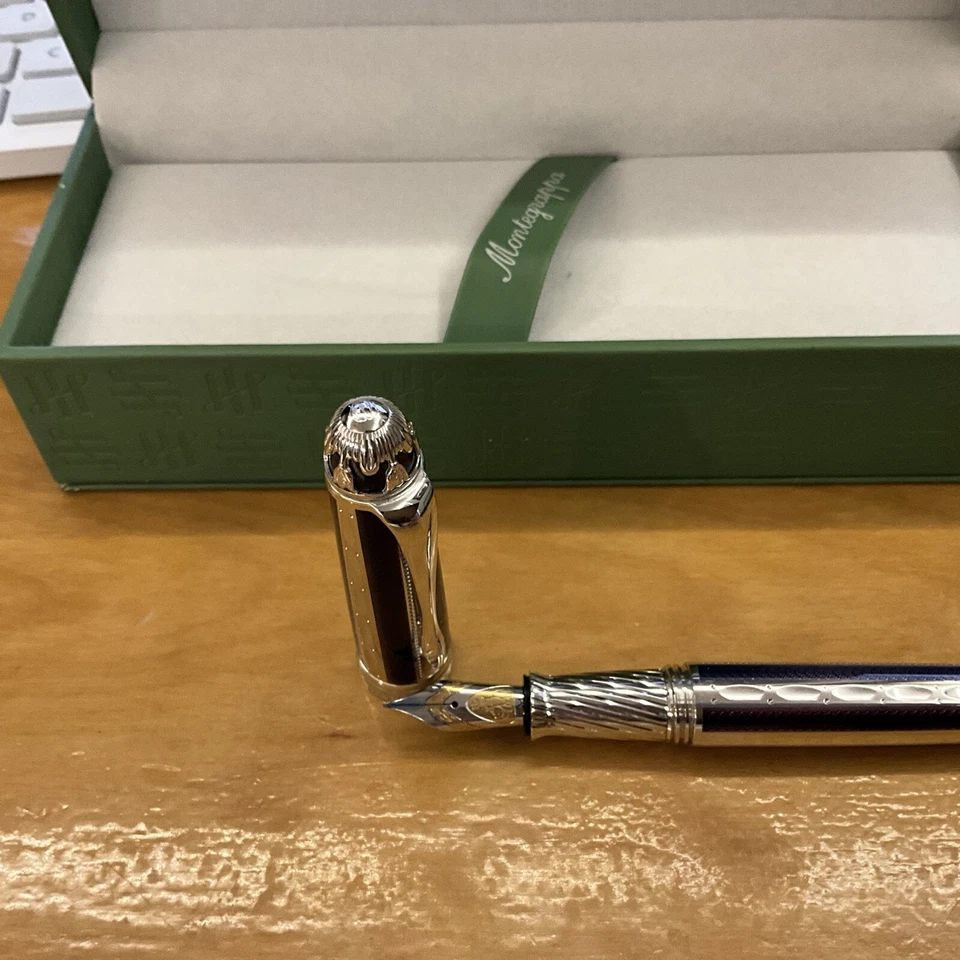 PLUMA ESTILOGRÁFICA MICHEL PERCHIN AZUL Y RODIO ACANALADA EDICIÓN LIMITADA Foto 3 de 4