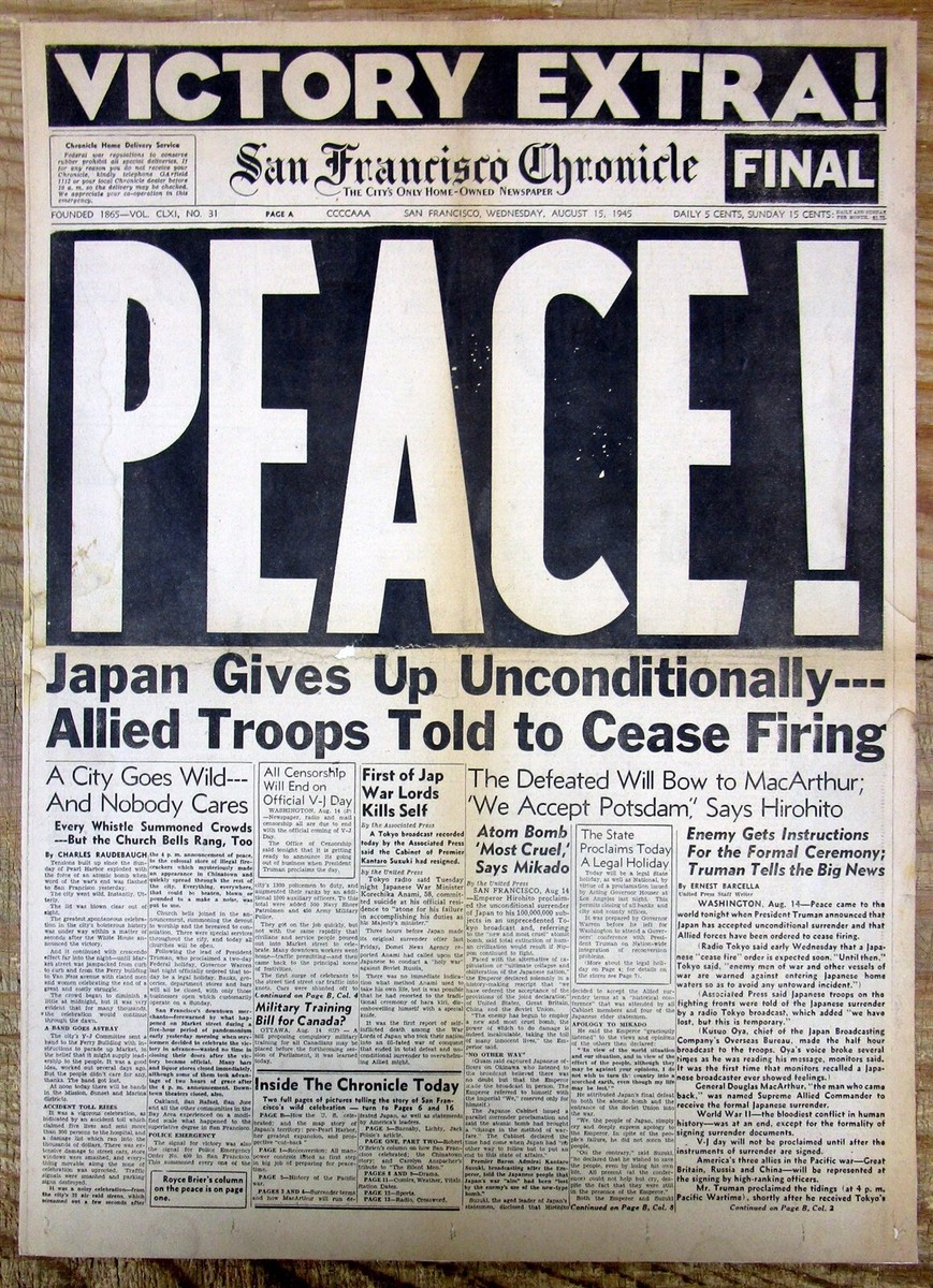 1945 Victory Extra! display newspaper WW II ENDS -w huge banner