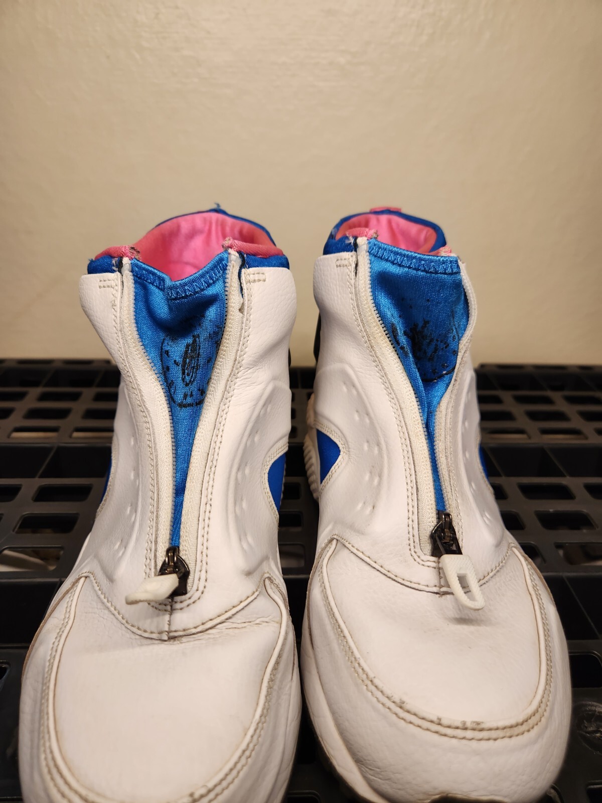 WMNS NIKE AIR HURACHE RUN MID (807313-100) *NEW* … - image 7