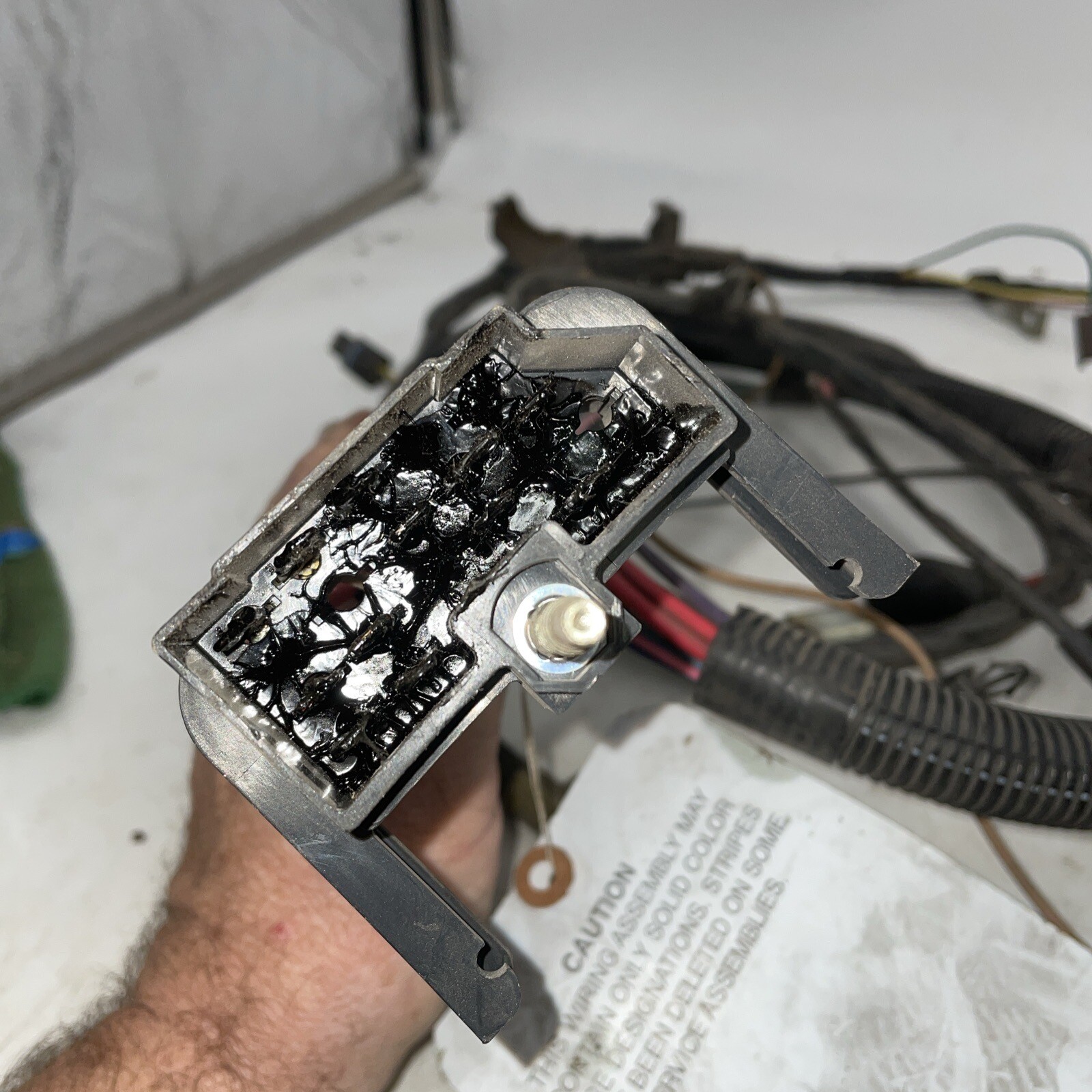 GM Engine Wiring Harness 12054765 eBay