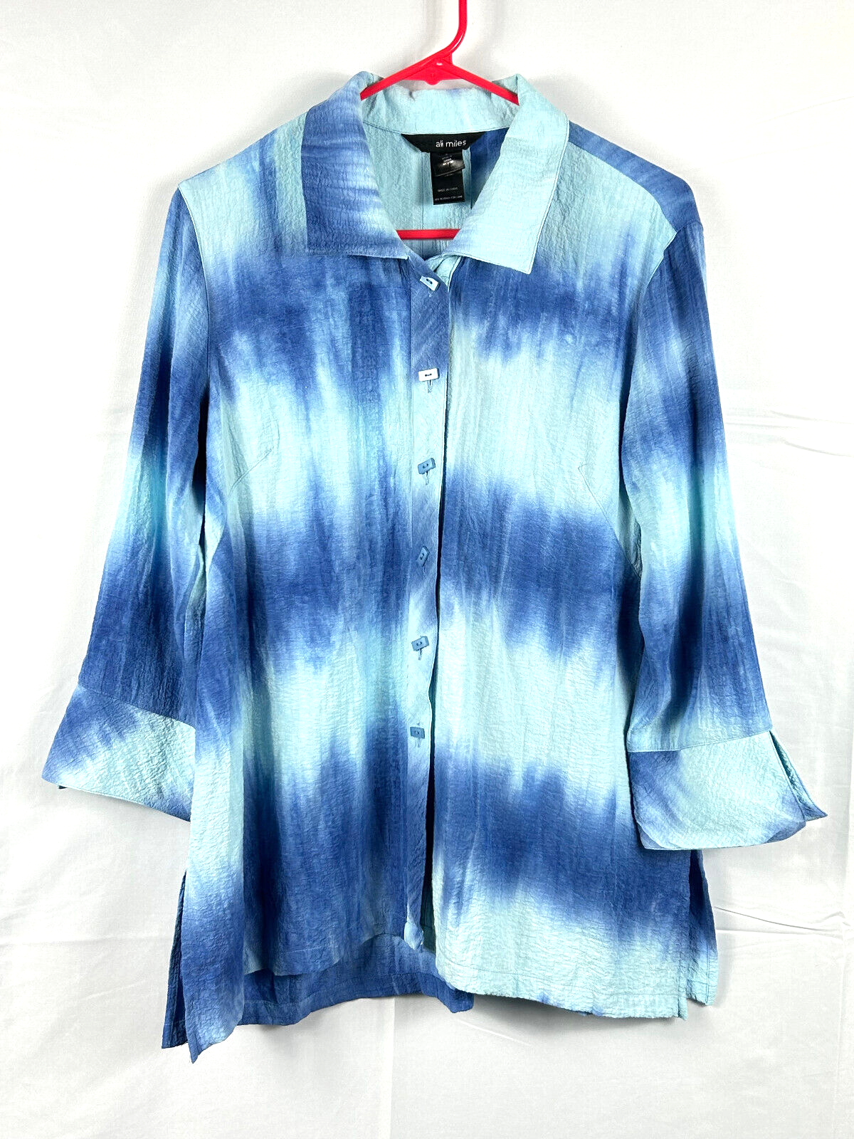 Ali Miles Tunic Top Size Small Blue Tie Dye Stripe 3/4 Sleeve Button Front