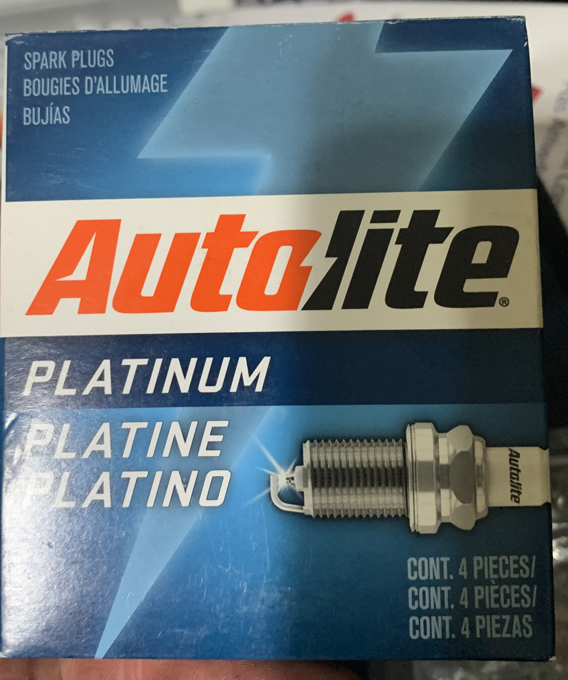 Autolite AP25  Platinum Spark Plug Set of 4 New Free Shipping