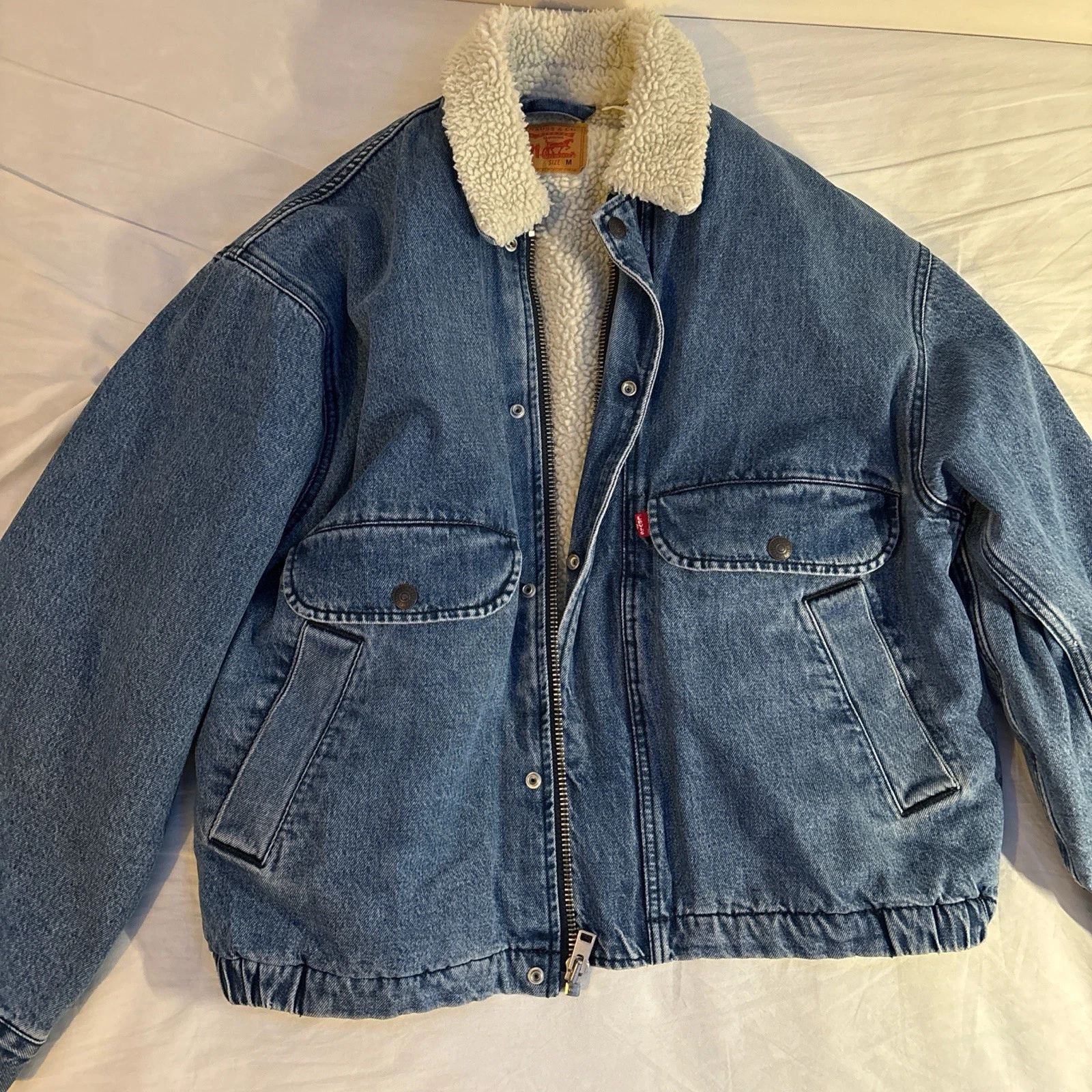 Levi’s men Medium Sized Denim jacket