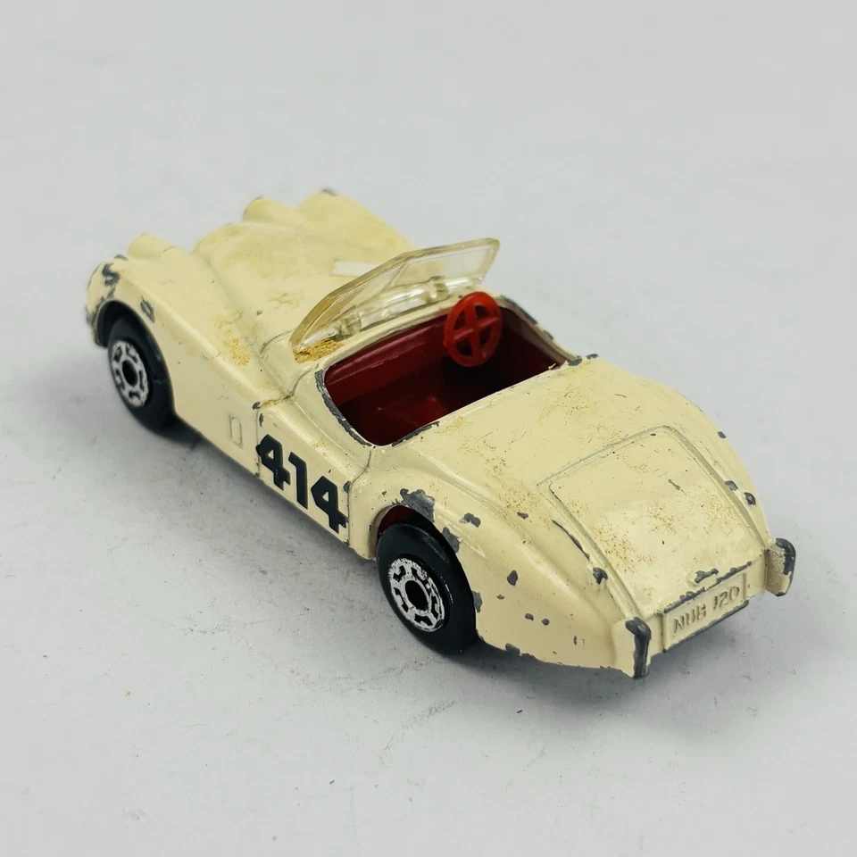 Vintage Matchbox MB 22 White Jaguar XK-120 - Image 2 of 2