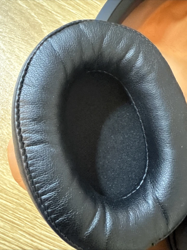 Auriculares sobre la oreja de alta resolución ATH-SR50 SIN CAJA Foto 3 de 4