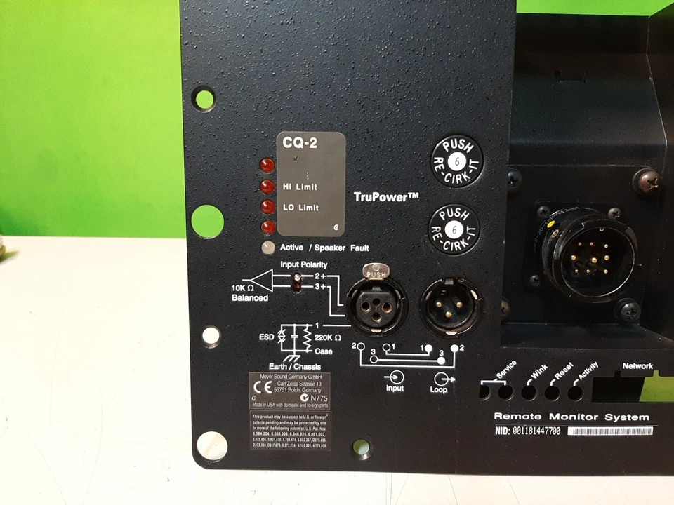 Painel amplificador Meyer Sound MP-2 1240W apenas para conectores de alto-falante CQ-2 - Imagem 2 de 4