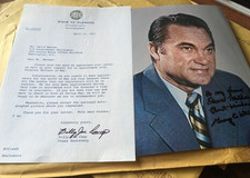 1970's US Politicians photos. Congress / White House etc. Envelopes. Offers?