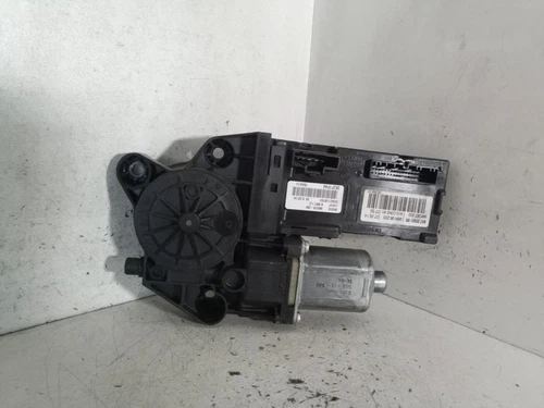 0130822479 Motor Elevalunas Delantero Izquierdo para RENAULT MEGANE III B 274670 - Imagen 1 de 10