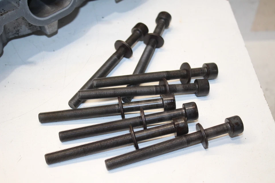 Infiniti QX4 2003 3,5 culata derecha OEM Foto 3 de 4