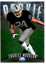 Charles Woodson Rookie 1998 Topps Finest #142 Oakland Raiders NFL Football Card. rookie card picture
