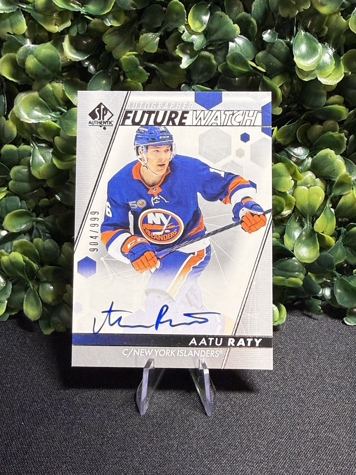2022-23 SP Authentic Future Watch Auto Aatu Raty /999 #199 New York Islanders
