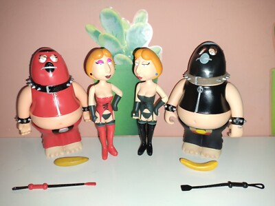 Mezco Family Guy Nighttime Peter Lois Bondage S&M Fox TV 5' Animated figure