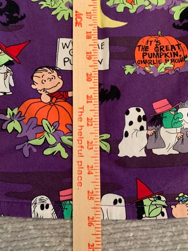 PEANUTS Halloween Scrub Top "Great Pumpkin" Charlie Brown size XL Purple V-Neck - Picture 14 of 17
