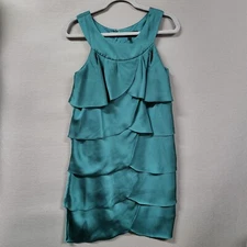BCBG Paris Sleeveless Dress sz 8 Green Shift Satin Tulip Tiered Cocktail 