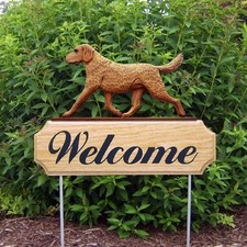 Chesapeake Bay Retriever Wood Welcome Outdoor Sign