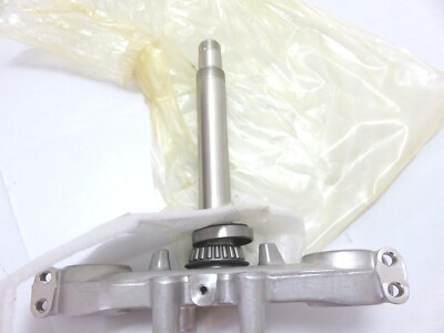 nos Suzuki DR650 DR 650 96-2023 Front Lower Triple Stem 51410-32E00 51410-32E01