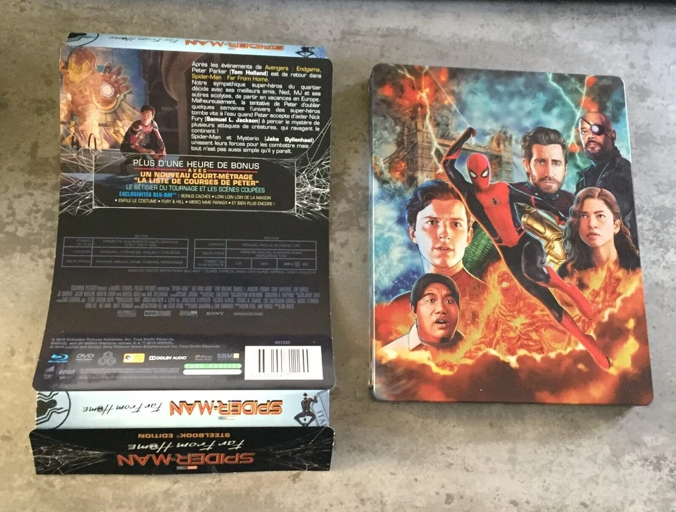 Spider-Man: Far from Home Blu-Ray + DVD Exclusive Limited Edition Steelbook - Image 2 of 4