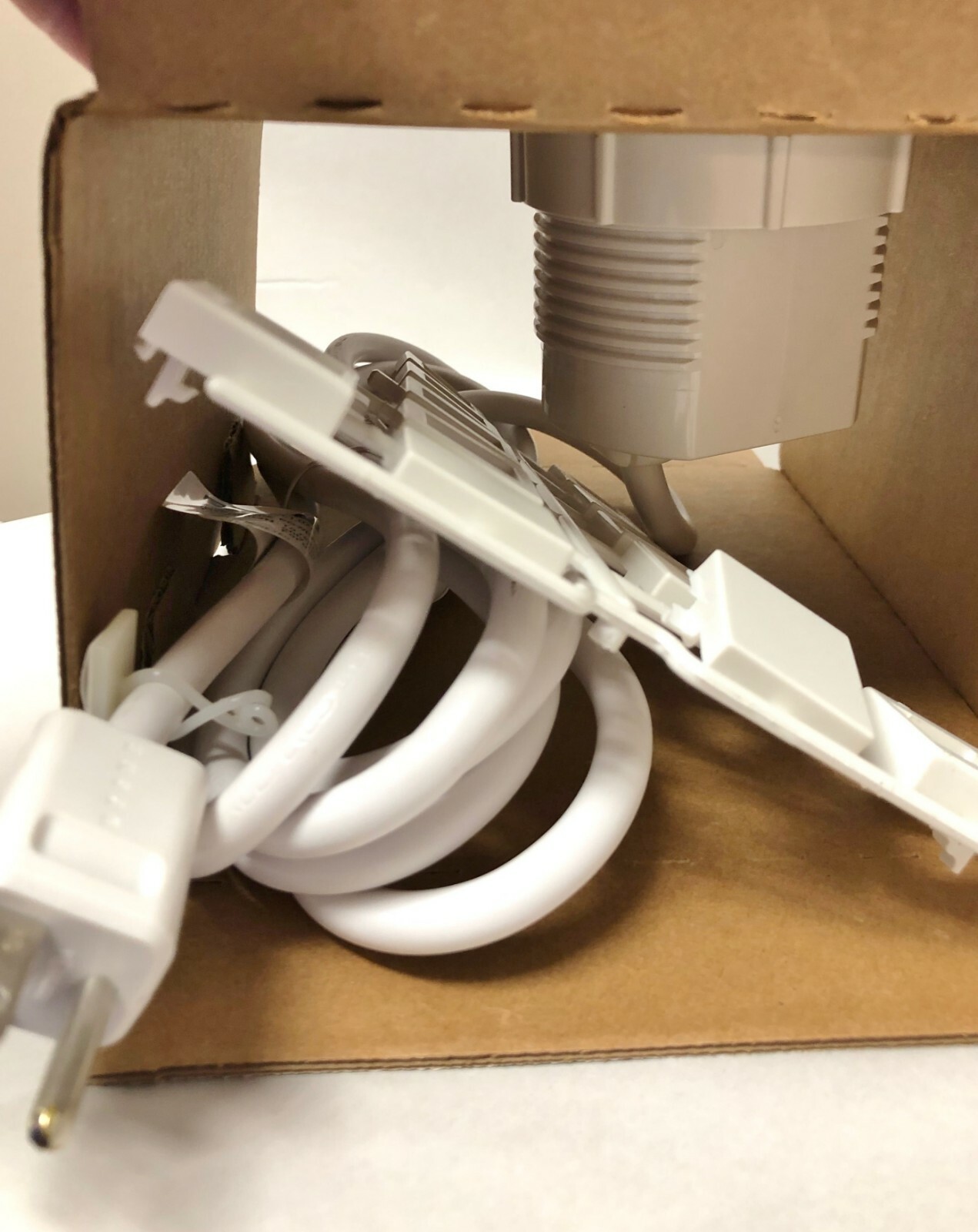 Node Outlet Byrne Power Data Center Node 1-Outlet, 1-Blank, White, Corded #9802 | eBay