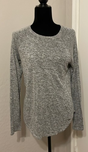 Hollister Lightweight Sweater 18” P2P Small