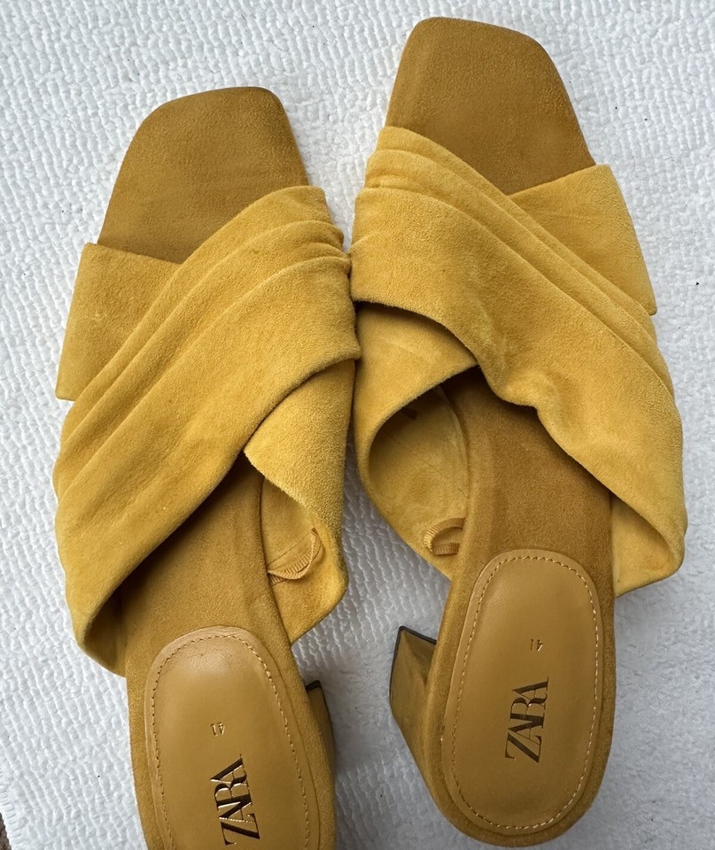 ZARA Mustard Suede Leather Mules w Block Heel - Sz 41 - A+ Condition 
