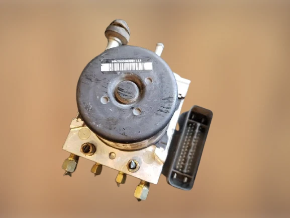 2008 2009 2010 2011 Nissan Xterra ABS Anti-Lock Brake Pump Assembly 4x2 AT OEM — 第 3/4 张图片