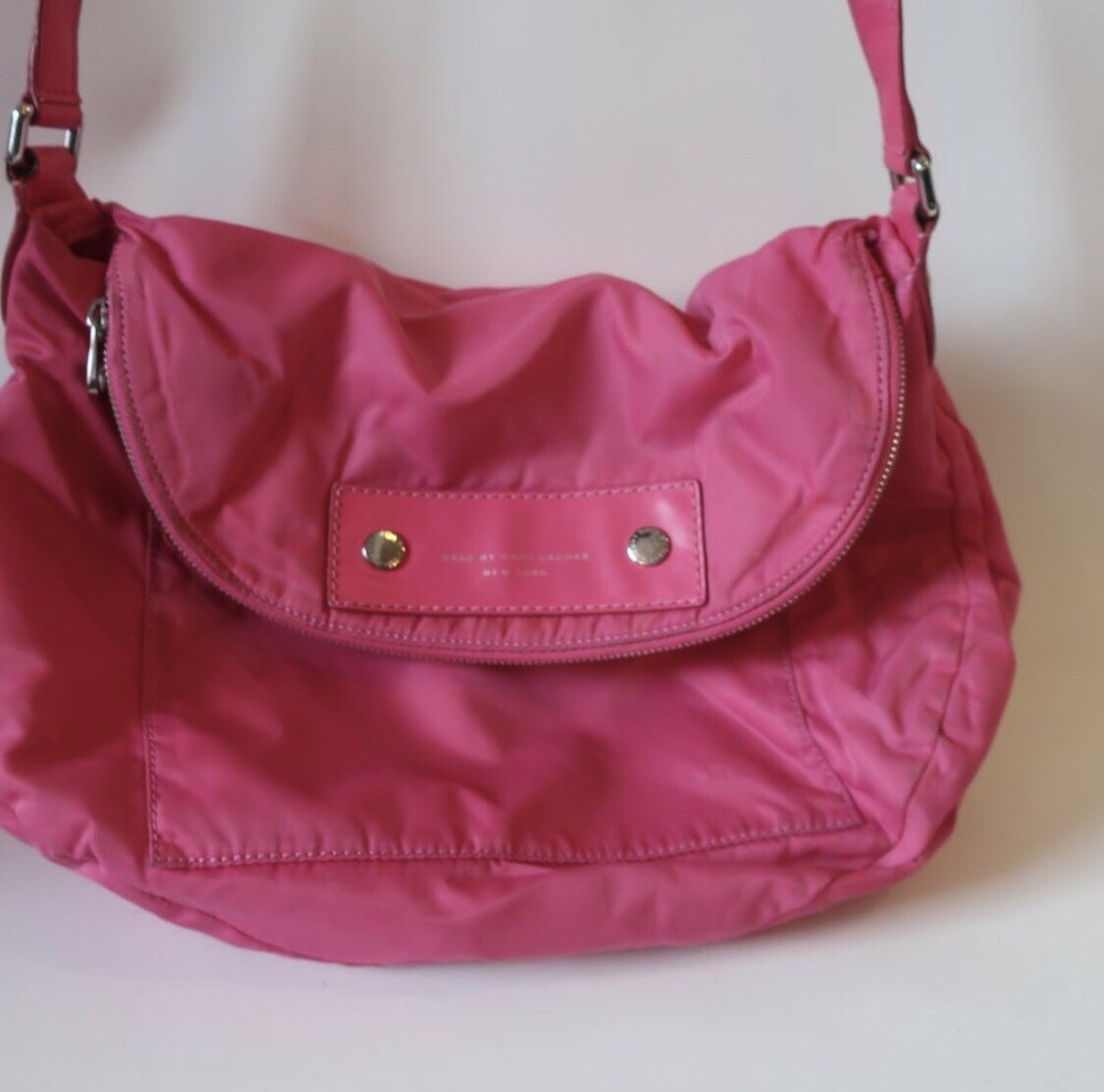 Marc Jacobs Preppy Natasha Nylon Cross Body Messenger Bag | eBay
