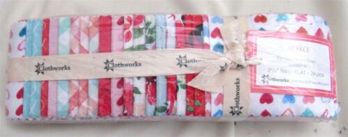 Clothworks 2 1/2" Strip Flat "XOXO" Heather Chan, 20 pcs 2 1/2" x 44-45" Stripes