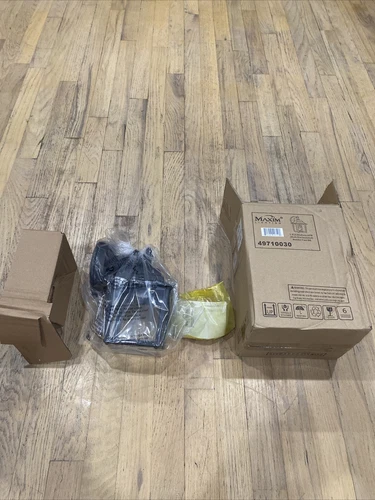 Maxim Lighting 49710030 E26 Medium 60W Builder Cast BK Outdoor Wall Mount - Picture 1 of 5